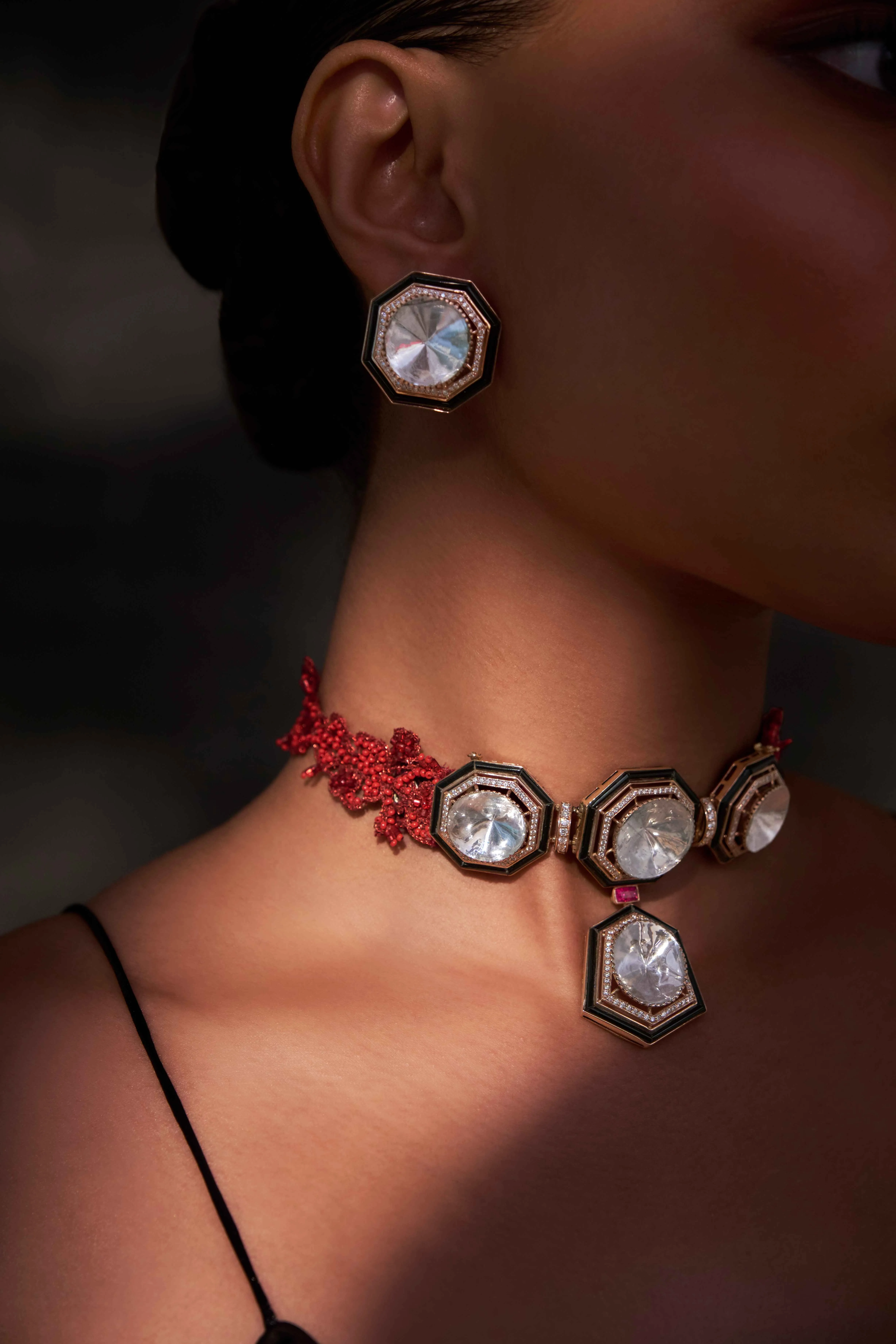 Oropel's Noor collection blends traditional craftsmanship with modern design.