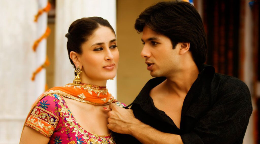 17 Years Of 'Jab We Met', Here Are 17 Reasons Why This Film Is Still So  Iconic