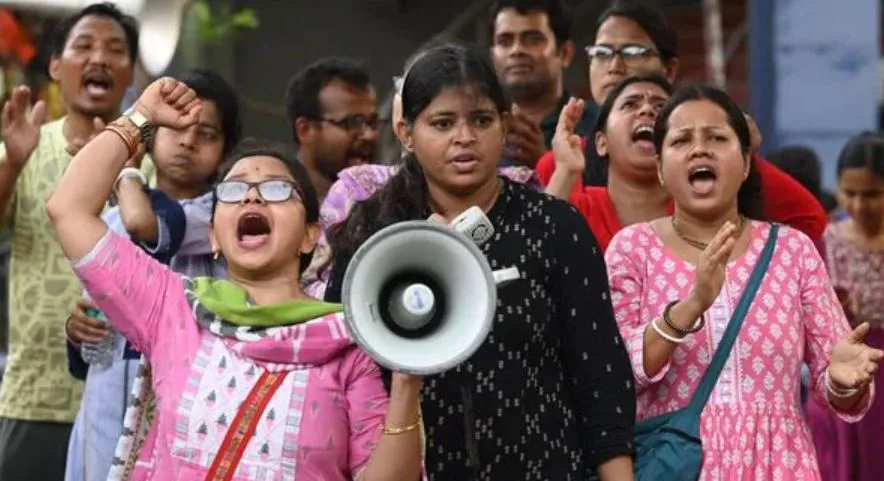 teachers protest  2
