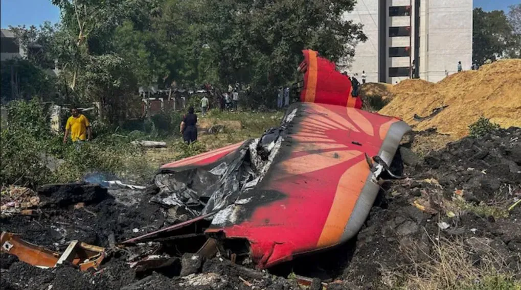 ahmedabad plan chrash  a