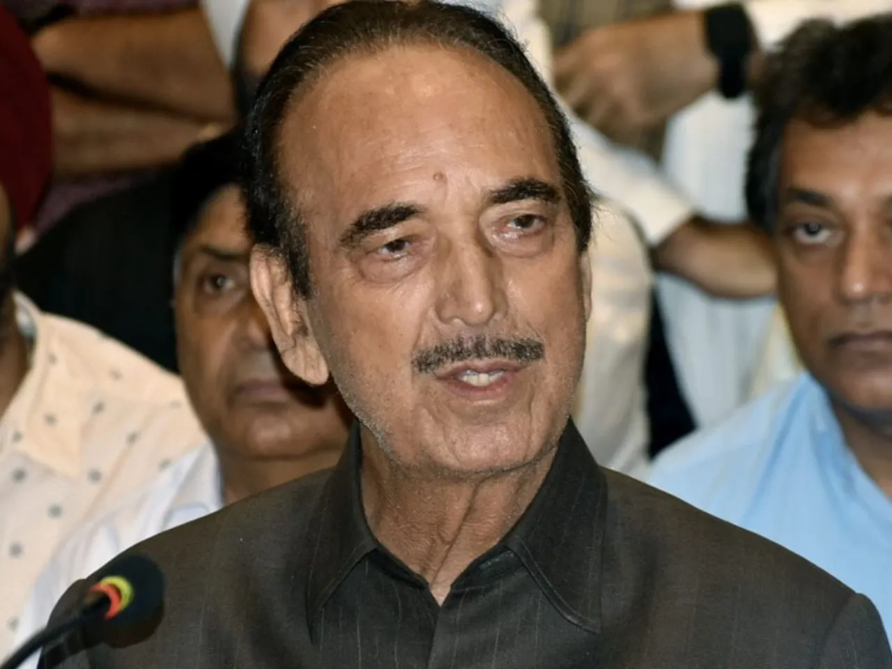 ghulam nabi azad.jpg