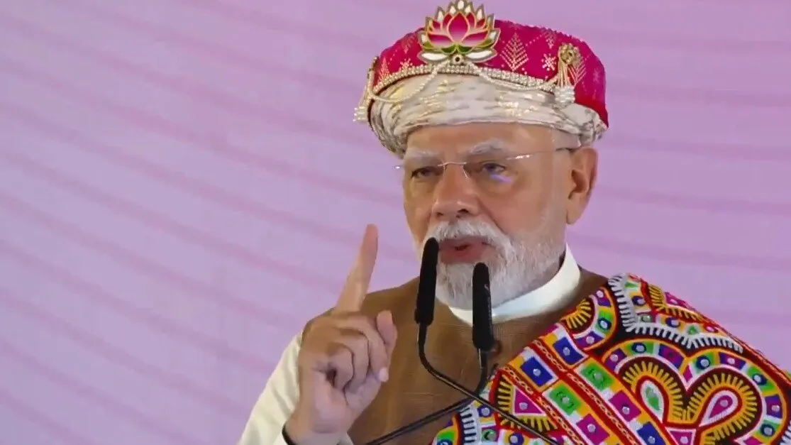 Prime Minister Narendra Modi speaks in MP.