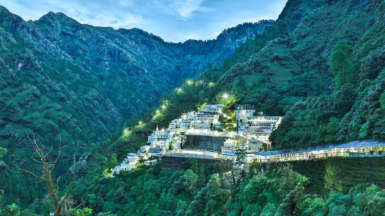 Explore the Vaishno Devi Temple near Jammu | Incredible India