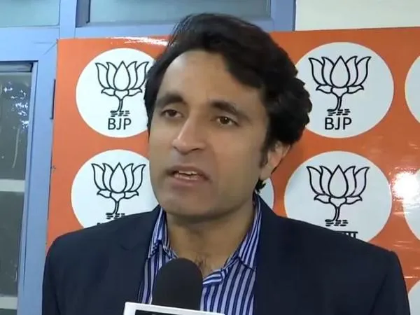 BJP's Pradeep Bhandari slams MVA over bitcoin allegation, calls it "Maha  Vinash Aghadi"