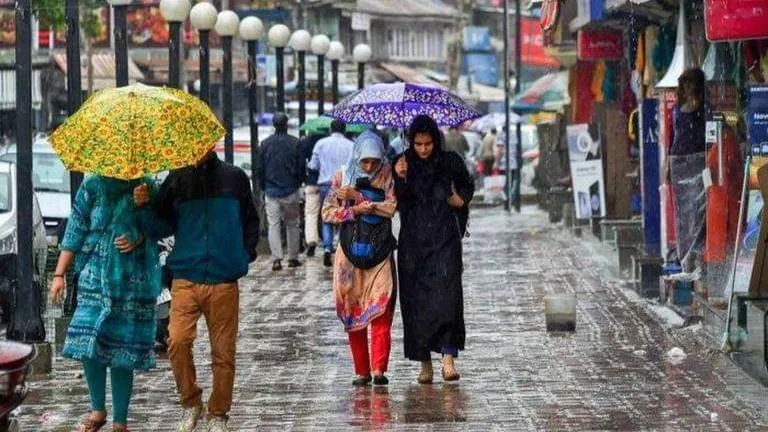 J&K: Doda admin issues advisory, asks people not to venture out near ...