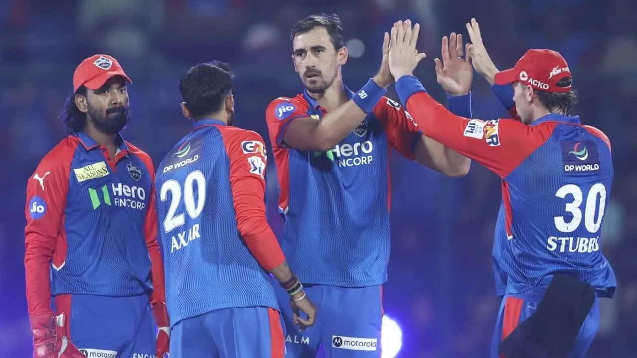 DC vs RR 2025, Today's IPL Match Live Score: Rajasthan manage 11 despite  Mitchell Starc's no-ball in Super Over