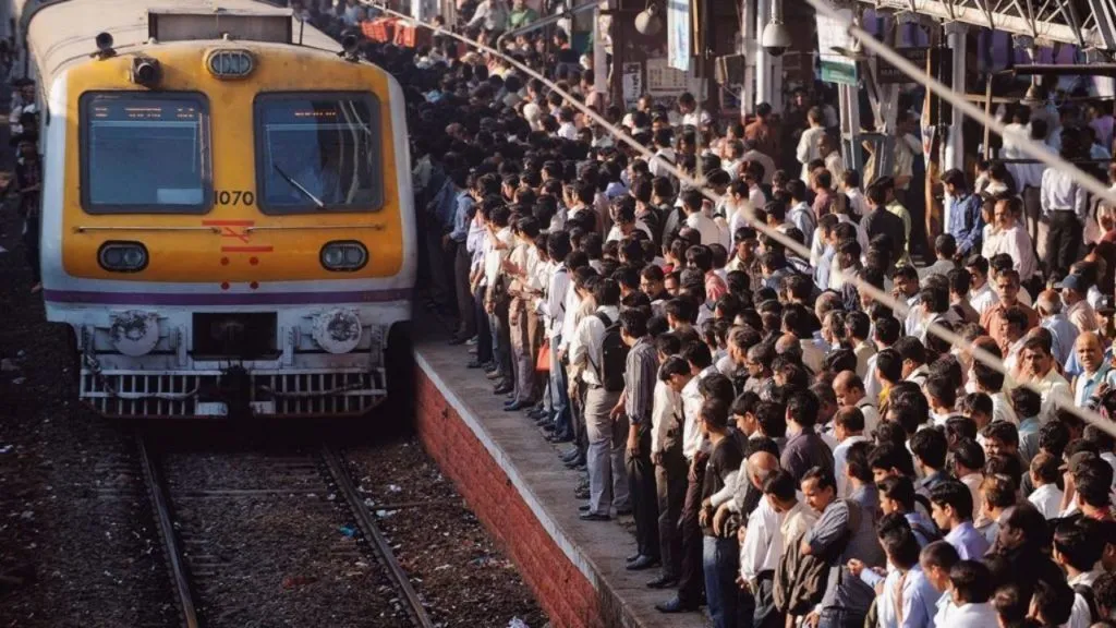 Mumbai Local Train Will Have A New Design, 300 New Services - Trak.in -  Indian Business of Tech, Mobile & Startups