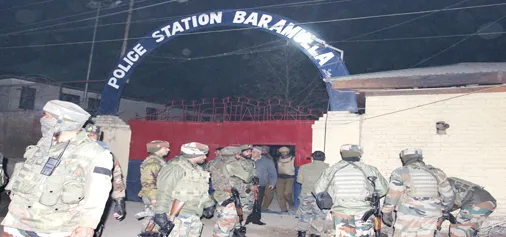 PS Baramulla attacked, searches launched - Daily Excelsior