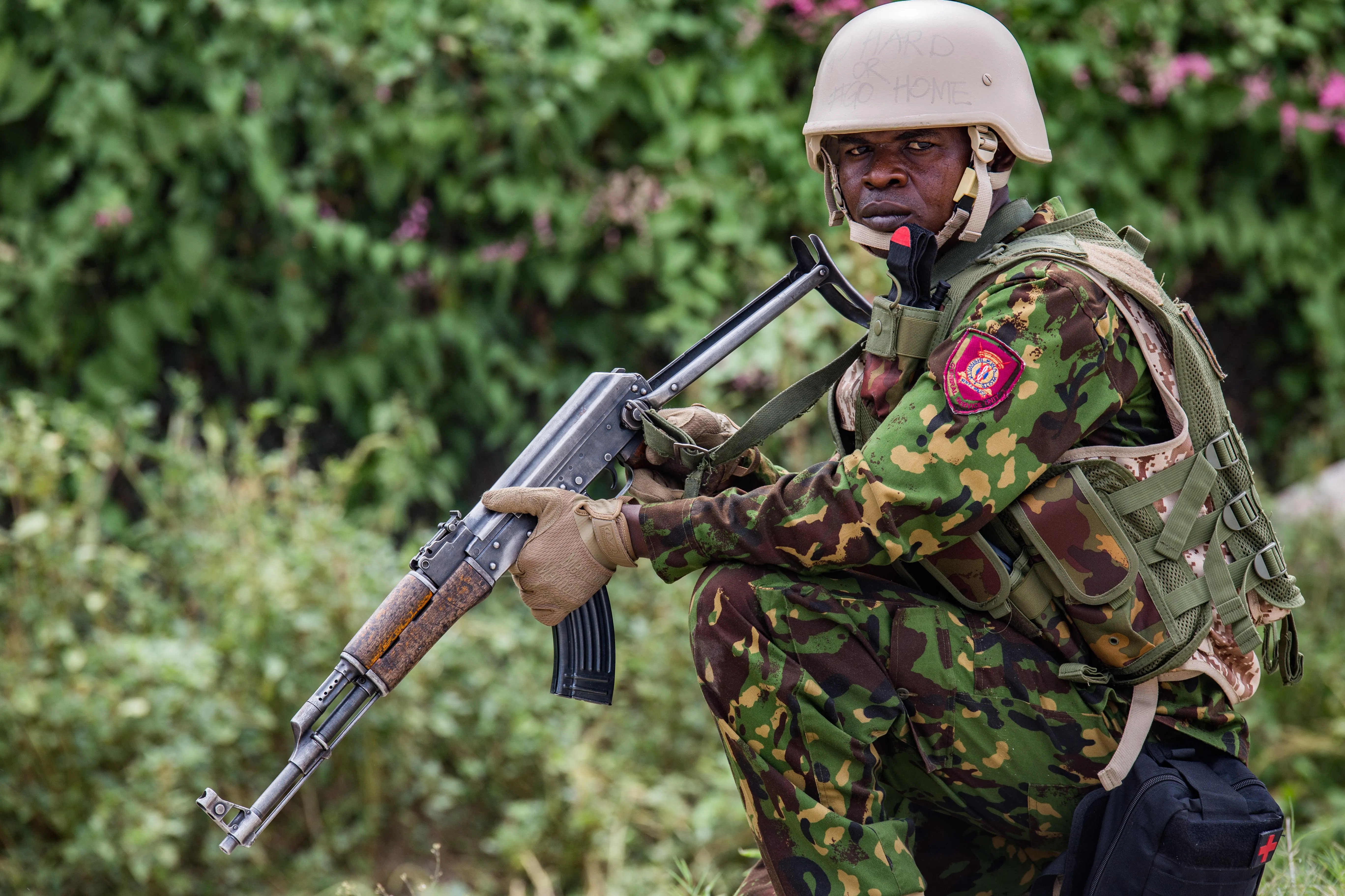 More Kenyan police deploy to tackle Haiti violence | In Pictures News | Al  Jazeera
