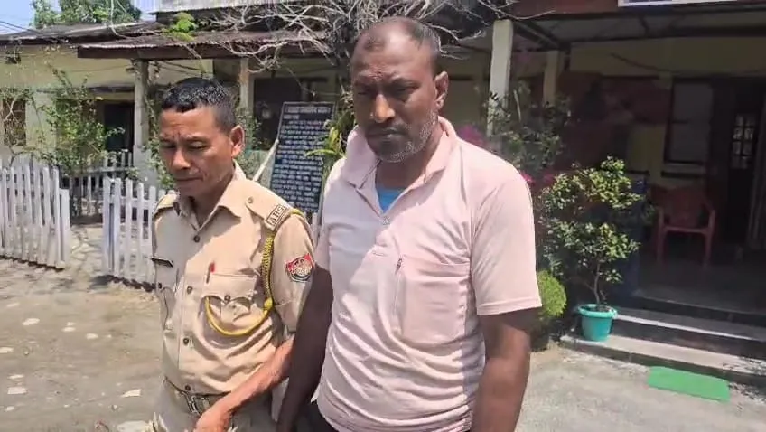 বহিঃৰাজ্যৰ পৰা সামগ্ৰী কঢ়িওৱা বাহনত চুৰিঃ কেইবাখনো জিলাৰ অপৰাধী চক্ৰক উৎখাত
