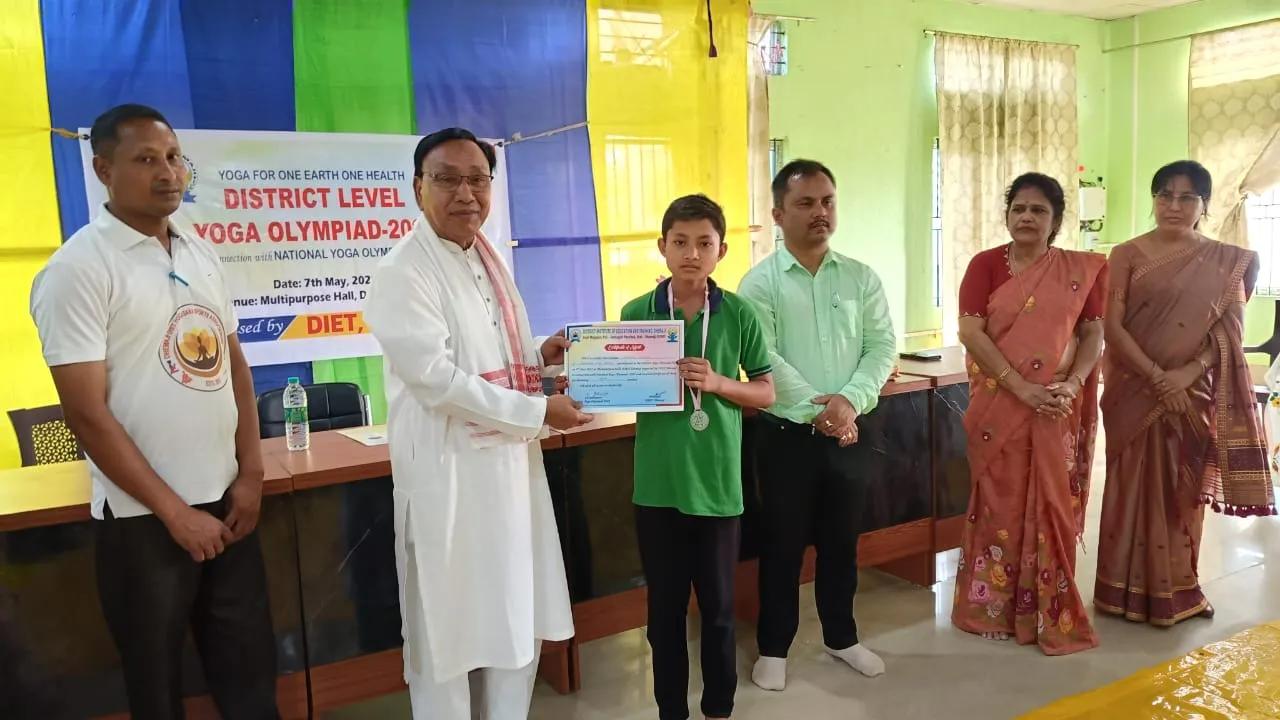 বিভিন্ন বিদ্যালয়ৰ ছাত্ৰ-ছাত্ৰীৰ অংশগ্ৰহণ