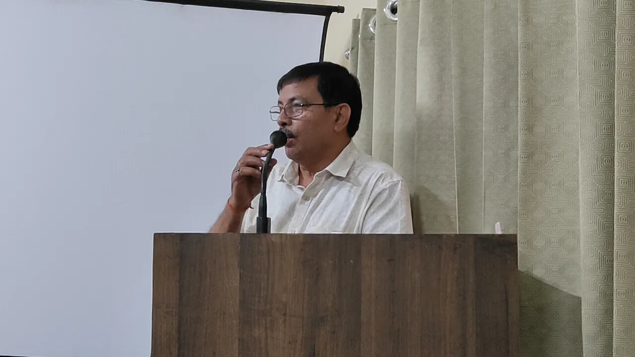 প্ৰকাশ মহন্ত, জ্যেষ্ঠ সাংবাদিক