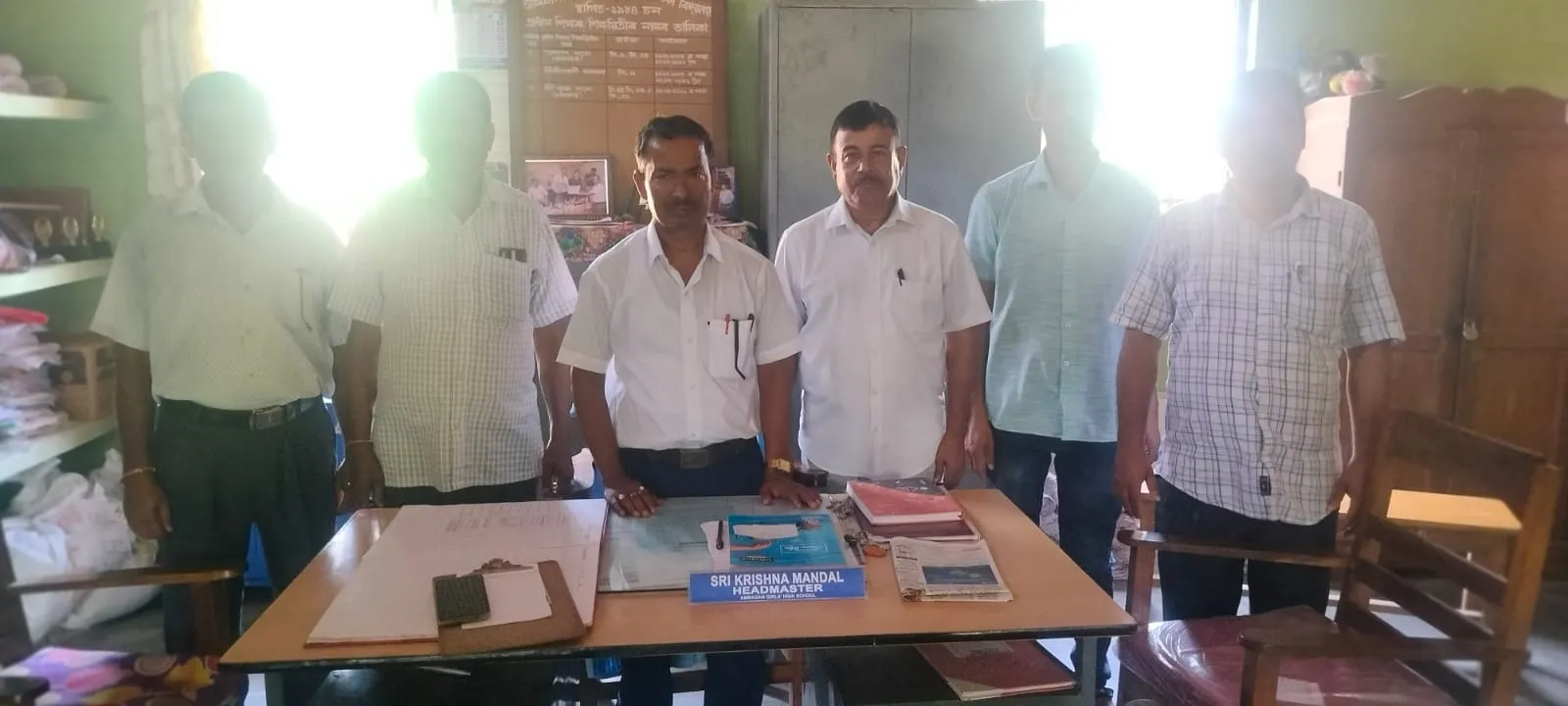 ভূতৰ ভয়ত বিদ্যালয় এৰিছে একাংশ ছাত্ৰীয়েঃ কিয় বাৰে বাৰে অচেতন হয় শিক্ষাৰ্থী?
