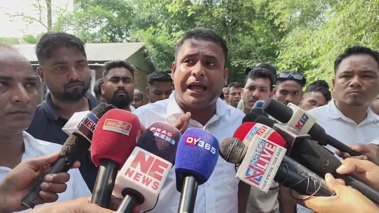 প্ৰতিবাদী কাৰ্যসূচী