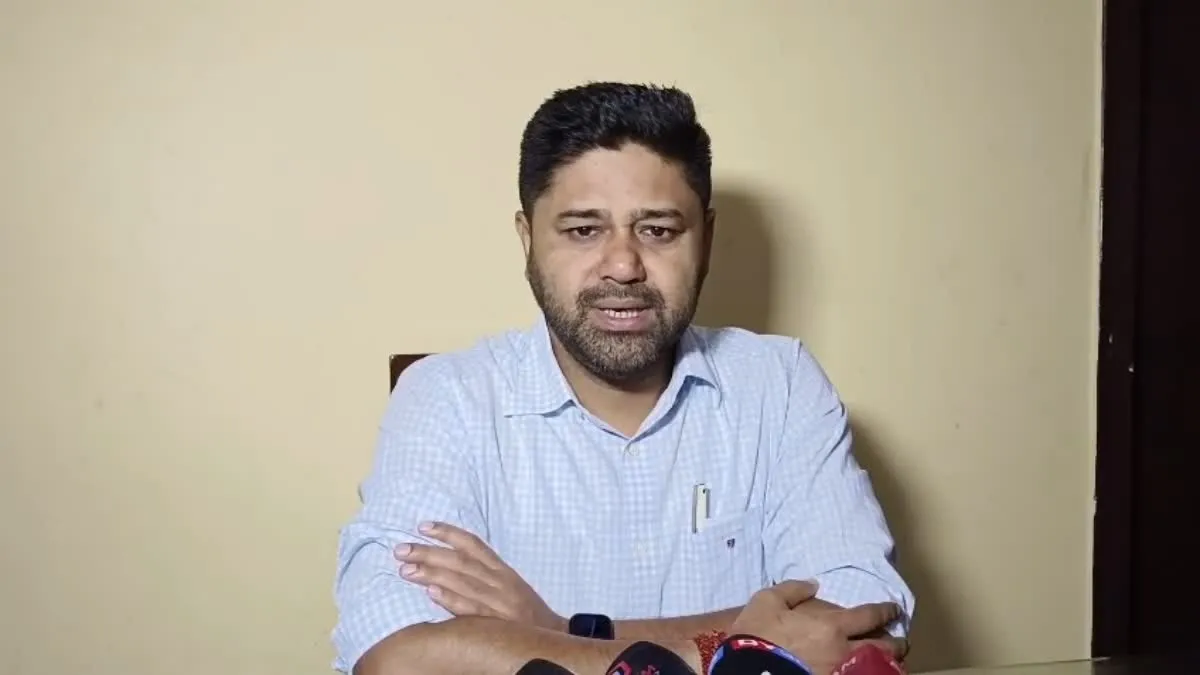 মুখ্যমন্ত্ৰী মিছা কথা কোৱাৰ মেগা ফেক্টৰী: লুৰীণজ্যোতি গগৈ