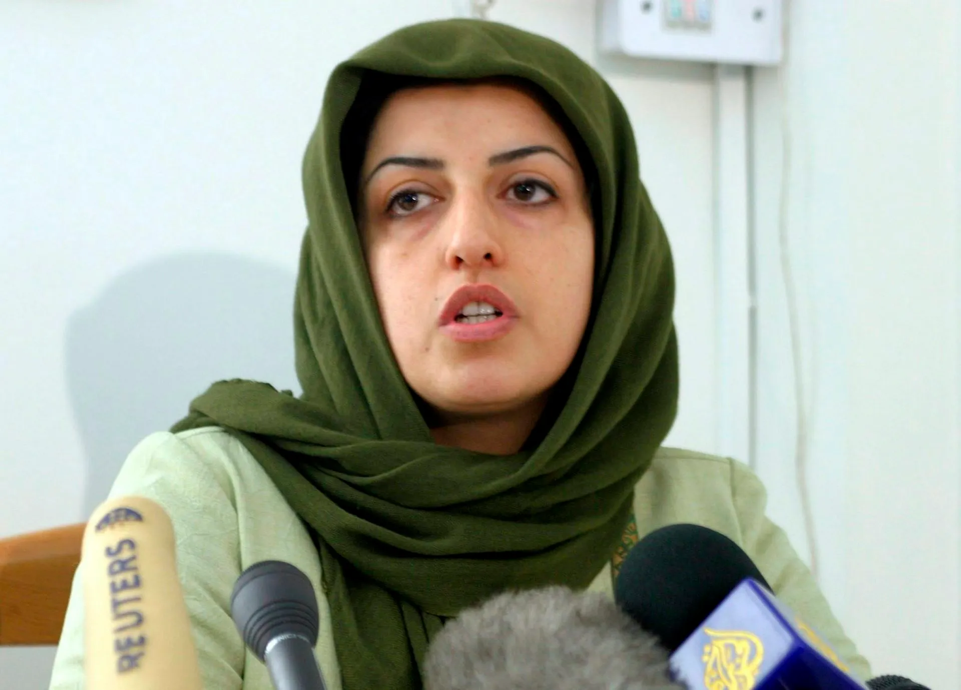 Narges Mohammadi: 2023 Nobel peace laureate on hunger strike after being  denied medical treatment over hijab ban