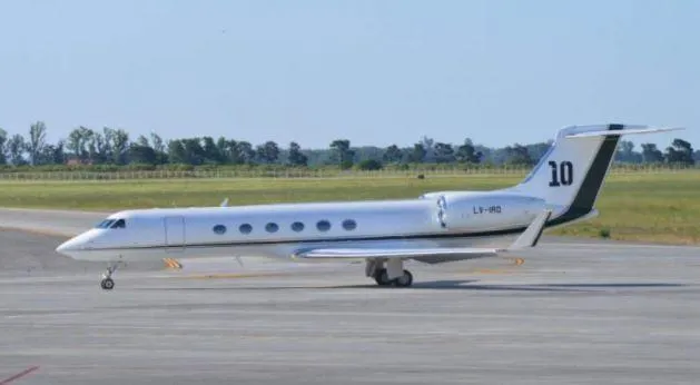 Inside Lionel Messi's luxury £12million private jet with family names on  steps, No 10 on tail, kitchen & two bathrooms |