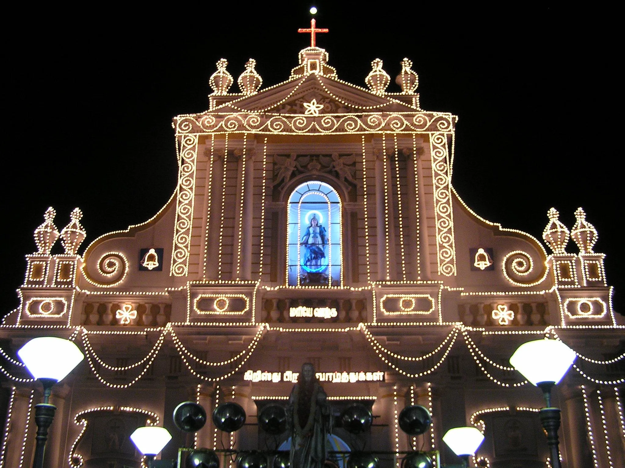 Christmas in Puducherry – Astonishing India