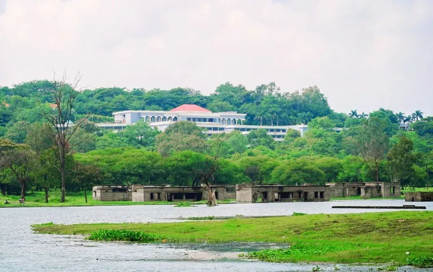Bhopal Bhadbhada Dame Law Academy
