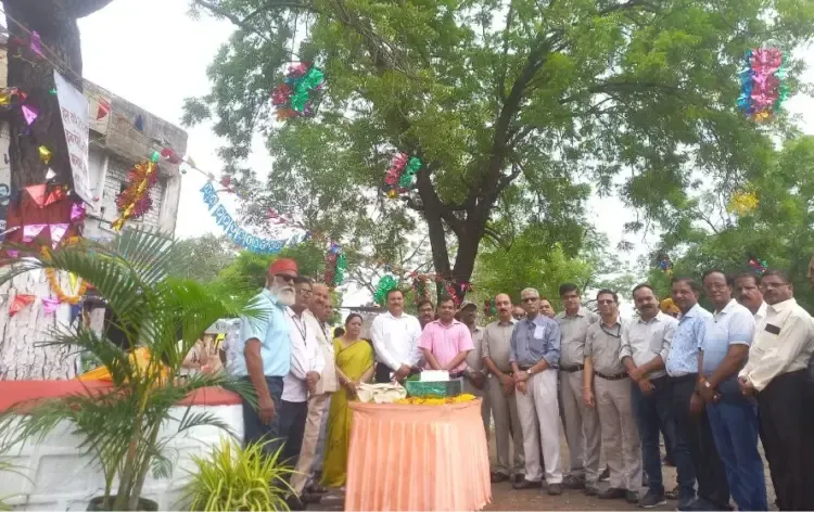 Bhopal Neem Pedon Ka Janmdin