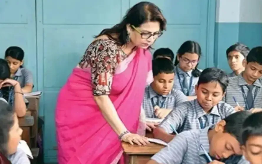 CG Headmaster Posting Stay