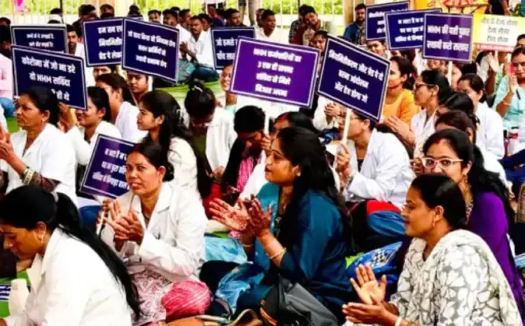 CG NHM Workers Protest