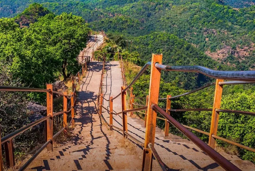 IRCTC Pachmarhi Tour Package 2025 price details