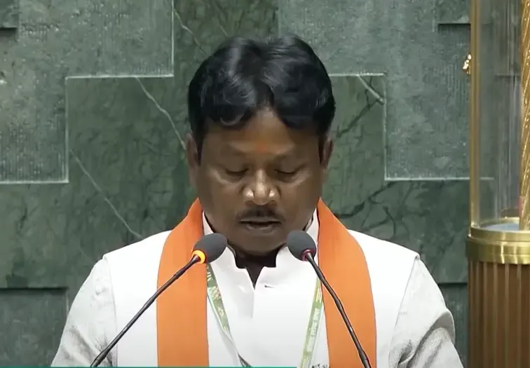 Mahesh Kashyap mp BASTAR