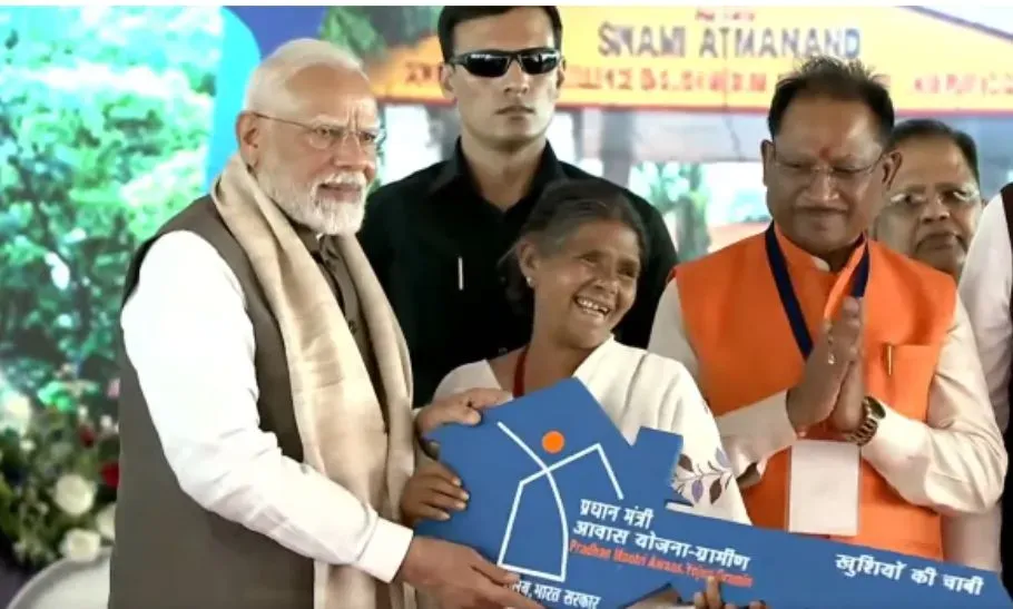 PM Modi CG Visit (4)