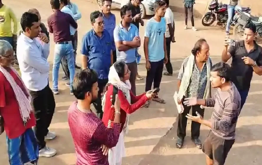 Sakti Aadbhar Tehsildar Bisahin Chauhan