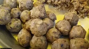 Shridham Railway Station Aloo Bada recipe