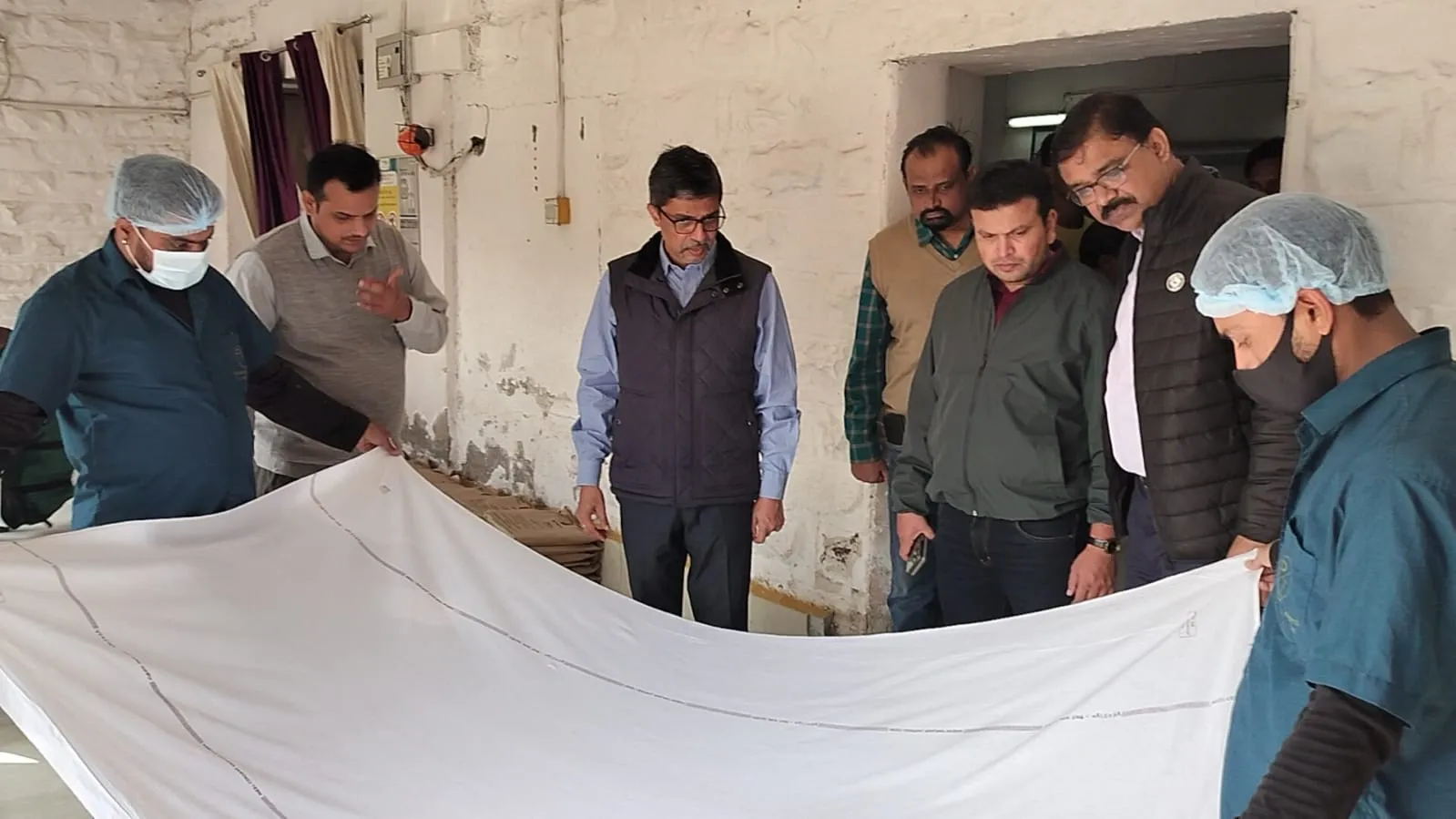 Train-AC-Coach-Blanket-Controversy-DRM-Bhopal