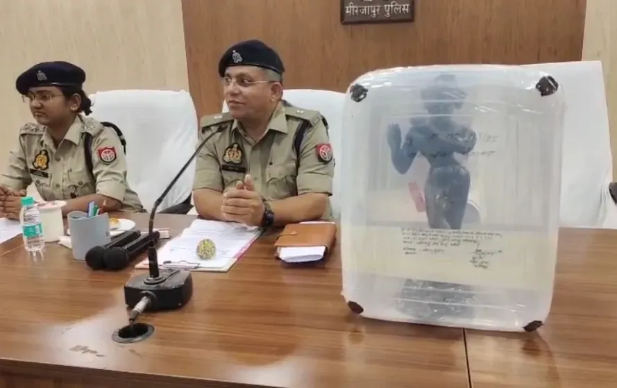 UP Mirzapur Ashtadhatu Murti Chori 400 years old 1 crore