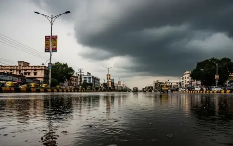 UP Weather Monsoon reached UP sonbhadra heavy rain warning 16 districts today zxc