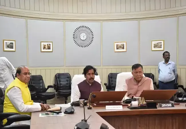 Shramik Colony Ownership, Kirayedar Banenge Makan Malik