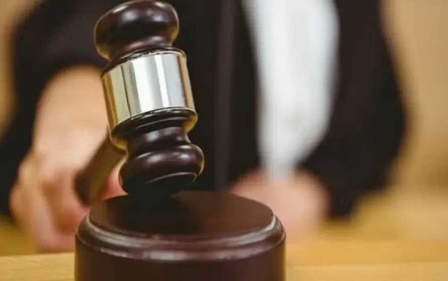 UP Allahabad female nasbandi lok Adalat government give 2 lakh compensation zxc