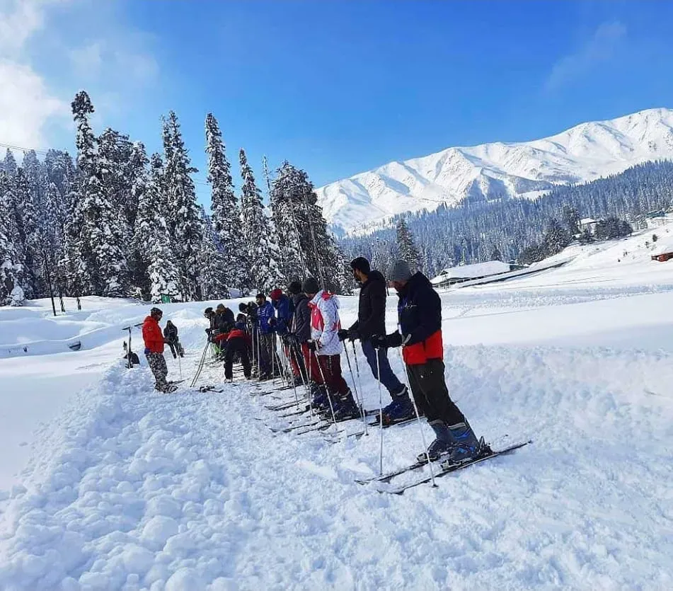 Low Cost High Profit Business Idea Winter Sports Event Organizer