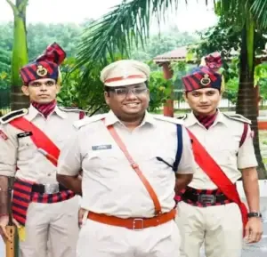 Konta ASP Akash Rao Giripunje has also been honoured with the Gallantry Award.