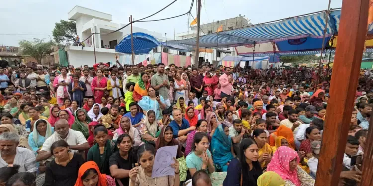 नौरात्रि-के-बाद-छतरपुर-में-पंडित-धीरेन्द्र-कृष्ण-शास्त्री-का-दिव्य-दरबार