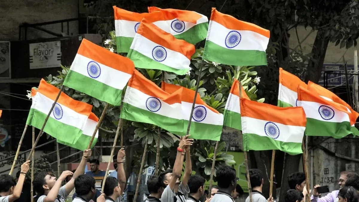 बीजेपी देशभर में निकालेगी 'तिरंगा यात्रा', बताएगी ऑपरेशन सिंदूर की उपलब्धियां - BJP to take out Tiranga Yatra across country senior party leaders to reach out to public with achievements ...