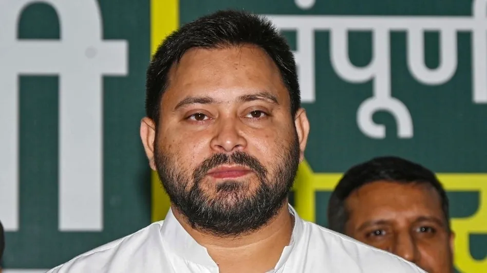 तेजस्वी यादव की ये दुर्गति क्‍यों हुई, इन 5 कारणों पर गौर करिए - Major Reasons behind Tejashwi yadav rjd Defeat in Bihar Assembly Election Results opns2 - AajTak