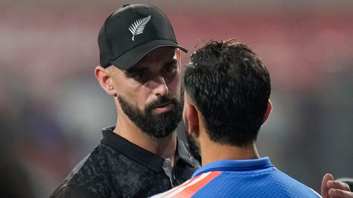 विराट कोहली को ICC रैंकिंग में बड़ा झटका, डेरिल मिचेल बने नंबर-1 बल्लेबाज (Photo: PTI)