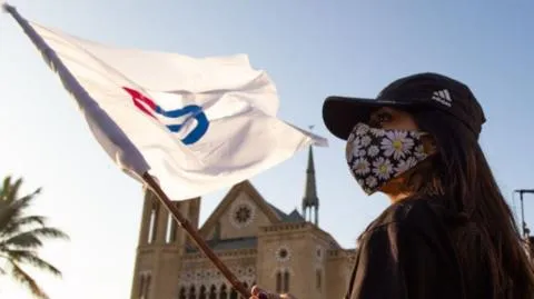 पाकिस्तान में तीन ट्रांसजेंडर के शव मिले, पुलिस ने क्या बताया? - BBC News  हिंदी