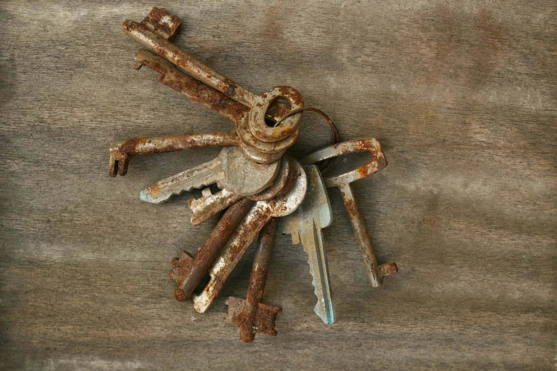 चाबियों से जंग हटाने का तरीका