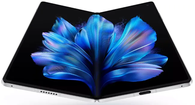 vivo X Fold3 and X Fold3 Pro with 120Hz AMOLED foldable displays, Snapdragon 8 Gen 2 / 8 Gen 3, IPX4 / IPX8 ratings announced
