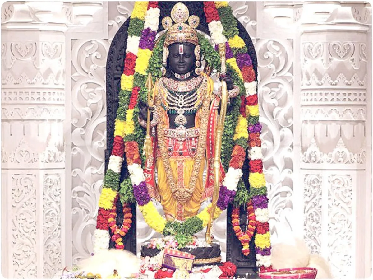 Ayodhya Ram Mandir: अयोध्या में लगाई गई नई रामलला की मूर्ति को किस नाम से  जाना जाएगा? - balak ram ayodhya new ramlala idol pran pratishtha at ram  temple known as balak