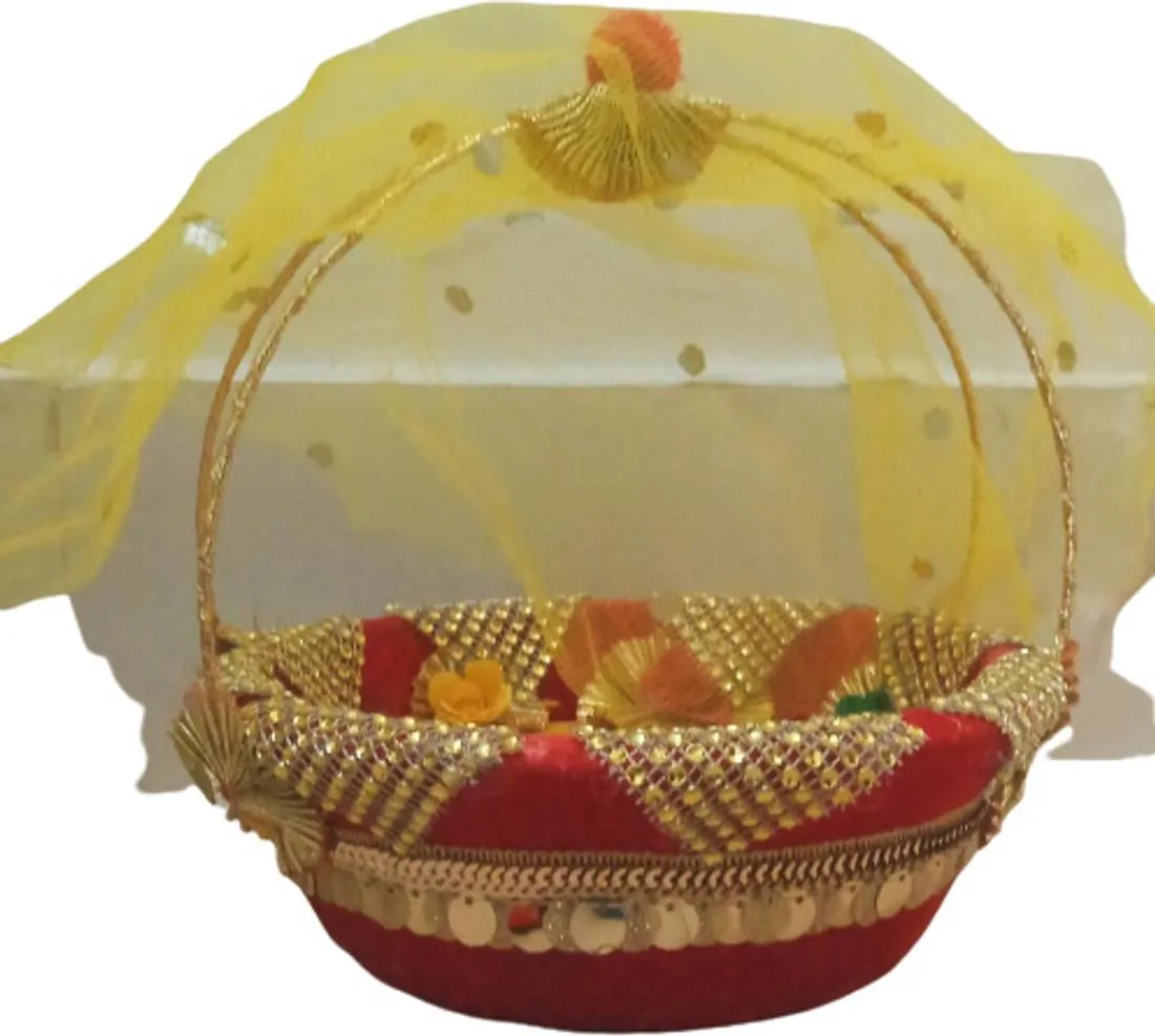 Kanha Laddu Gopal Decorative CARRY Basket With Double METAL Handle (Size  4to6) Jhula Price in India - Buy Kanha Laddu Gopal Decorative CARRY Basket  With Double METAL Handle (Size 4to6) Jhula online
