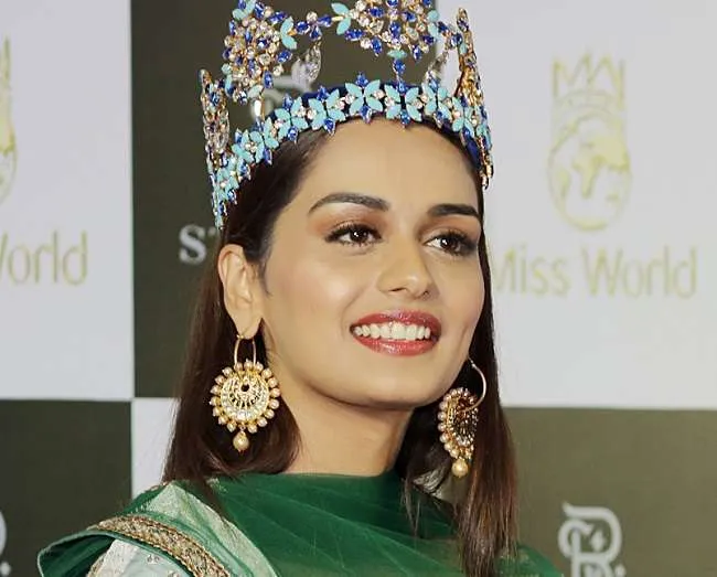 नई मिस वर्ल्ड मानुषी छिल्लर ने बताया कब लेगी बॉलीवुड में एंट्री -