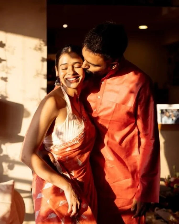 Shalmali weds Farhan Sheikh