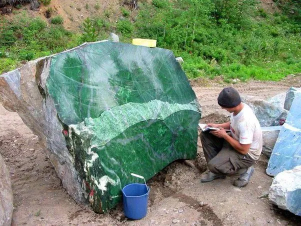 जेडाइट कहाँ पाया जाता है? - Quora